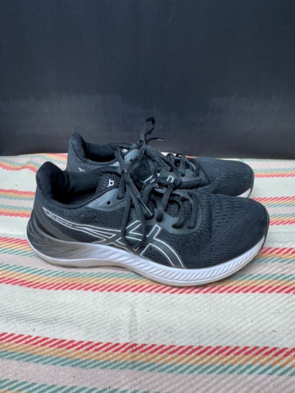 Asics Gel-Excite 8 Woman's Size 7